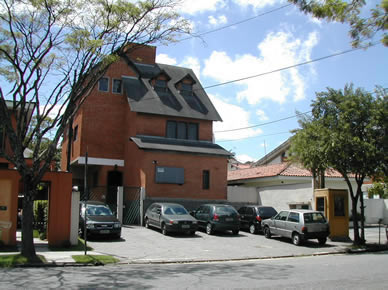 Sede pr&oacute;pria da ENG DTP & Multim&iacute;dia: Solidez empresarial.
